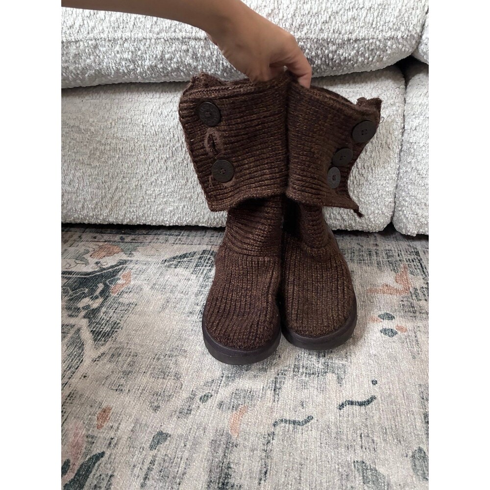 UGG Australia Cardy Tall Knit Sweater Boots – Brown – Women’s Size 6
Authentic
